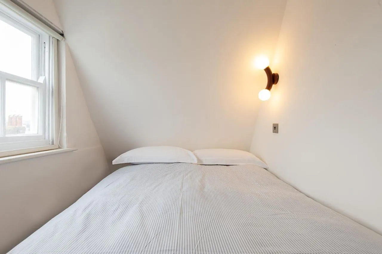Central One-Bedroom, 99 Steps To The Sea Hove Großbritannien